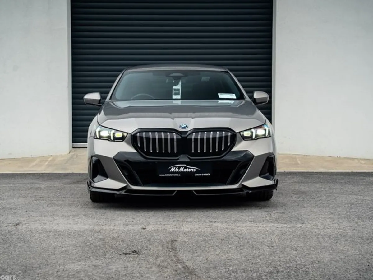 BMW 5-Series Saloon, Petrol Plug-in Hybrid, 2024, Grey