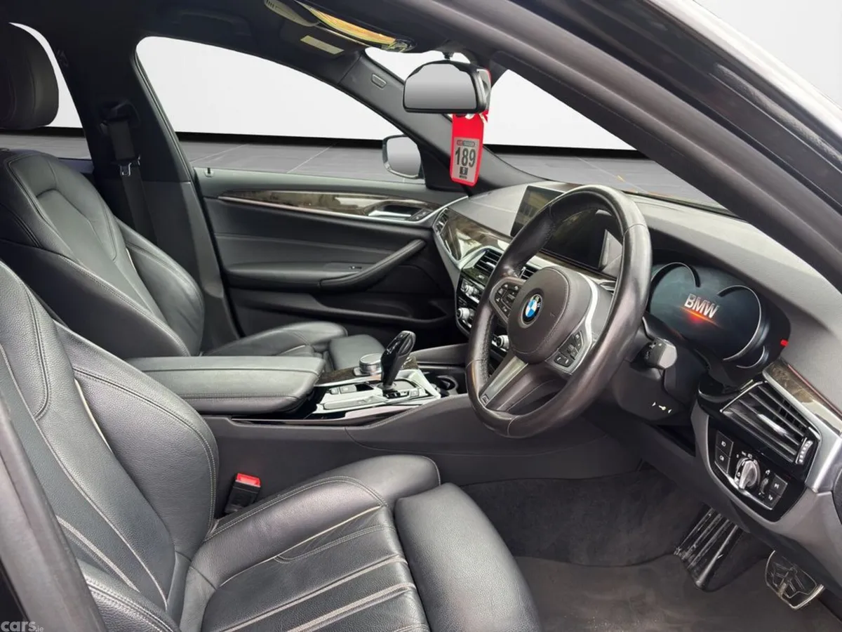 BMW 5-Series Saloon, Petrol, 2018, Black
