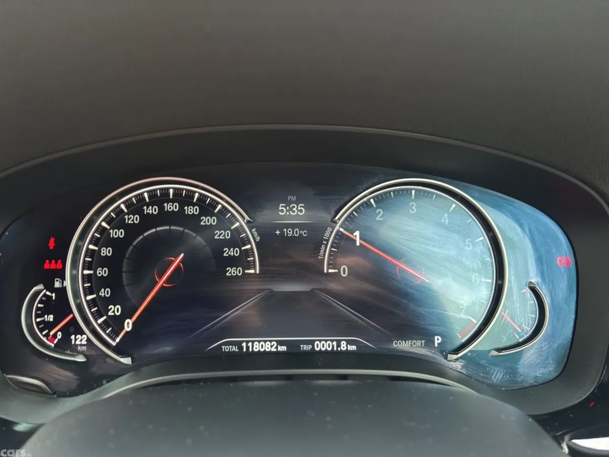 BMW 5-Series Saloon, Petrol, 2018, Black