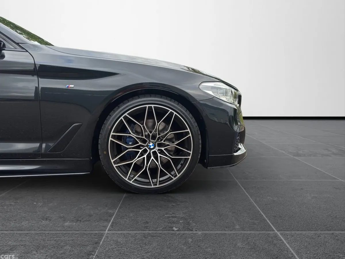 BMW 5-Series Saloon, Petrol, 2018, Black