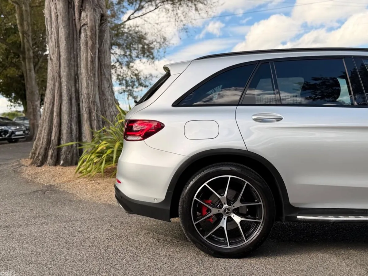 Mercedes-Benz GLC Estate, Diesel, 2021, Silver