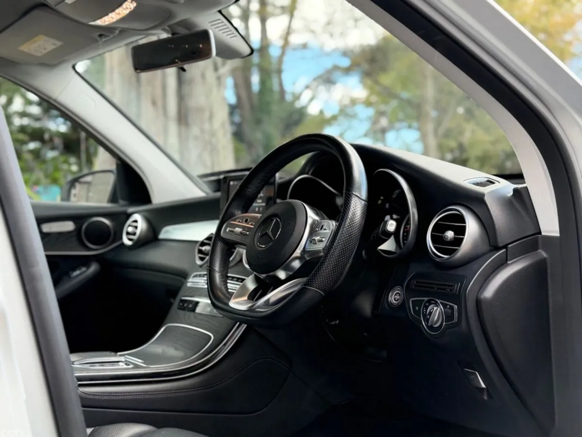 Mercedes-Benz GLC Estate, Diesel, 2021, Silver