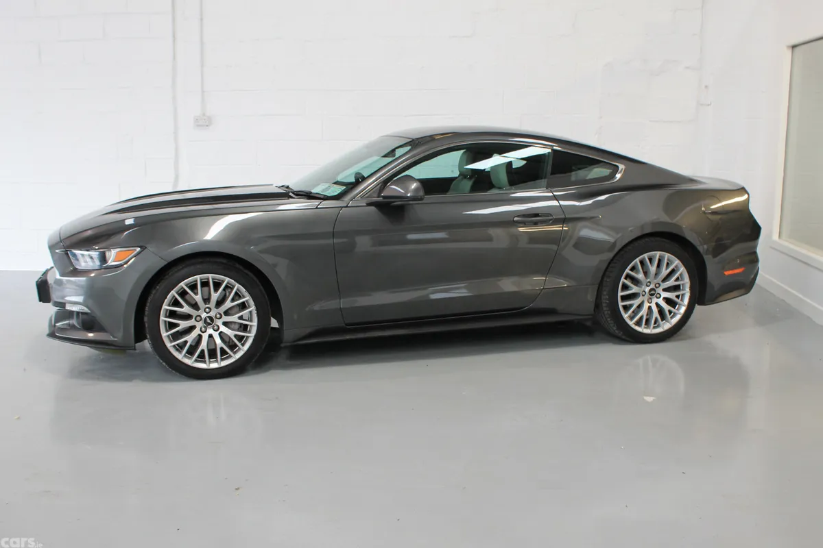 Ford Mustang Coupe, Petrol, 2017, Grey