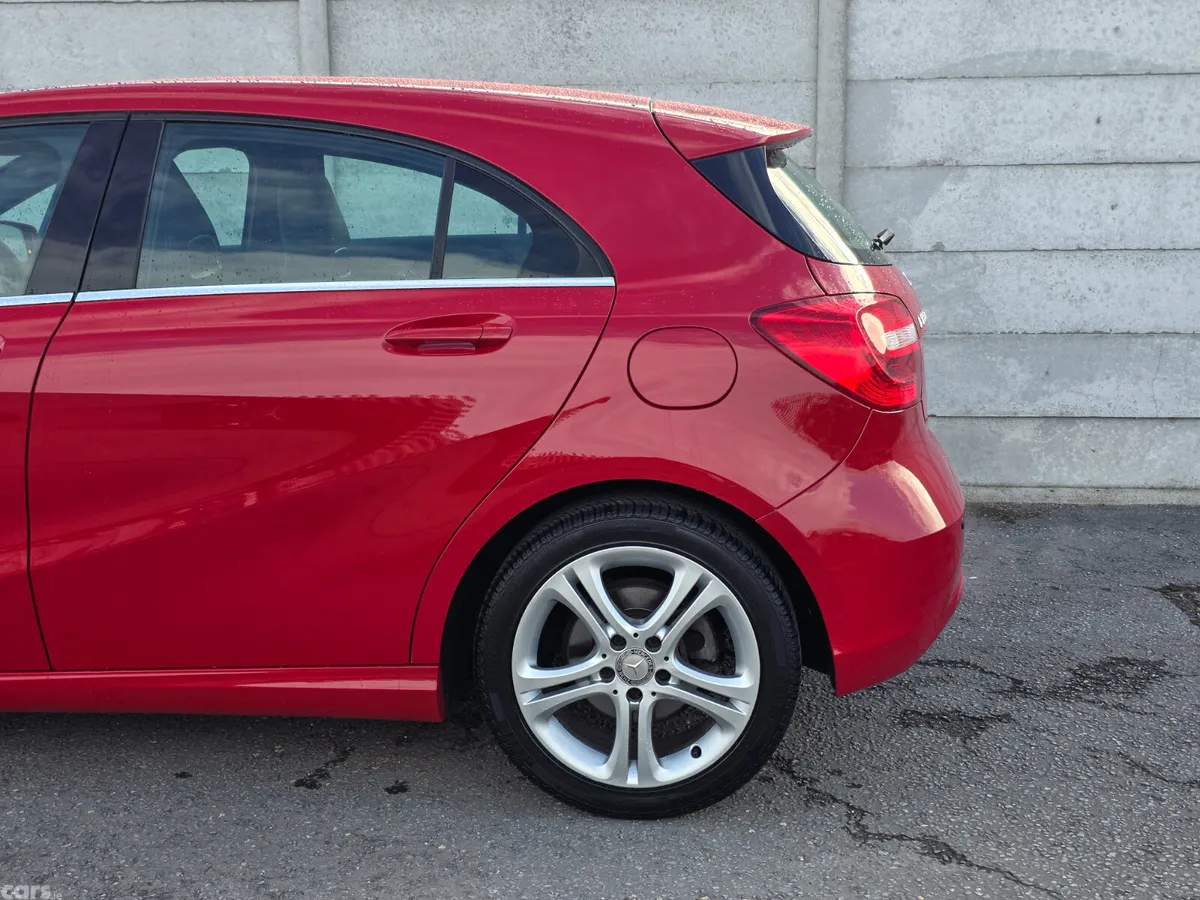 Mercedes-Benz A-Class Hatchback, Petrol, 2014, Red