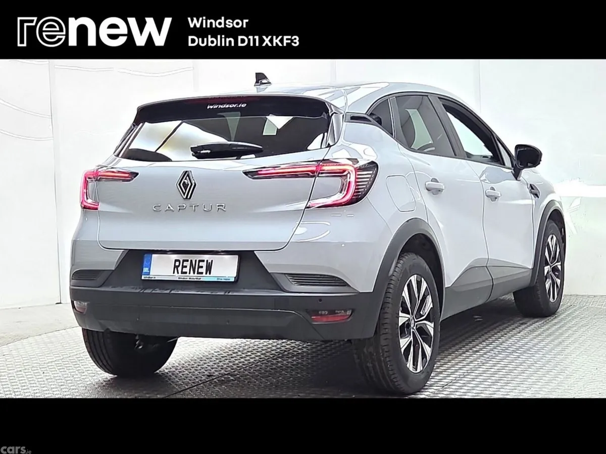 Renault Captur Hatchback, Petrol, 2026, Grey