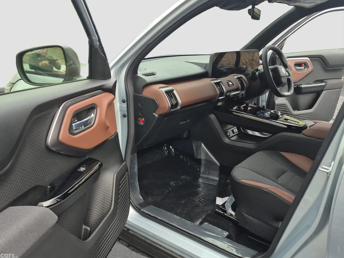 Suzuki e Vitara SUV, Electric, 2026, Silver