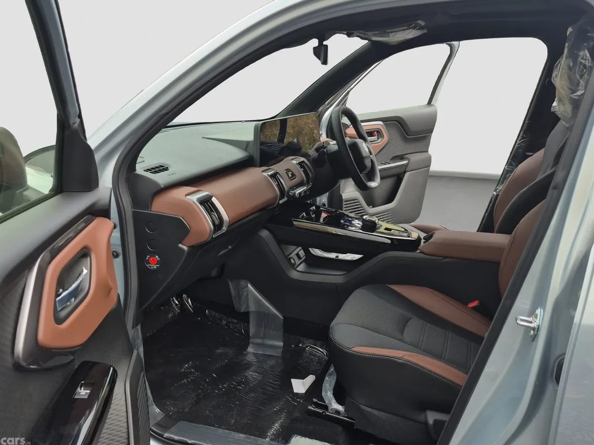 Suzuki e Vitara SUV, Electric, 2026, Silver