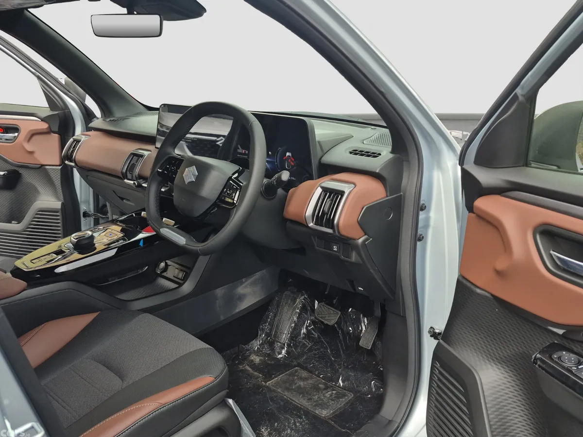 Suzuki e Vitara SUV, Electric, 2026, Silver