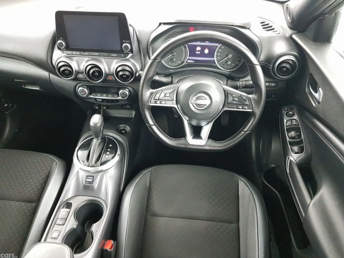 Nissan Juke SUV, Petrol Hybrid, 2024, Grey