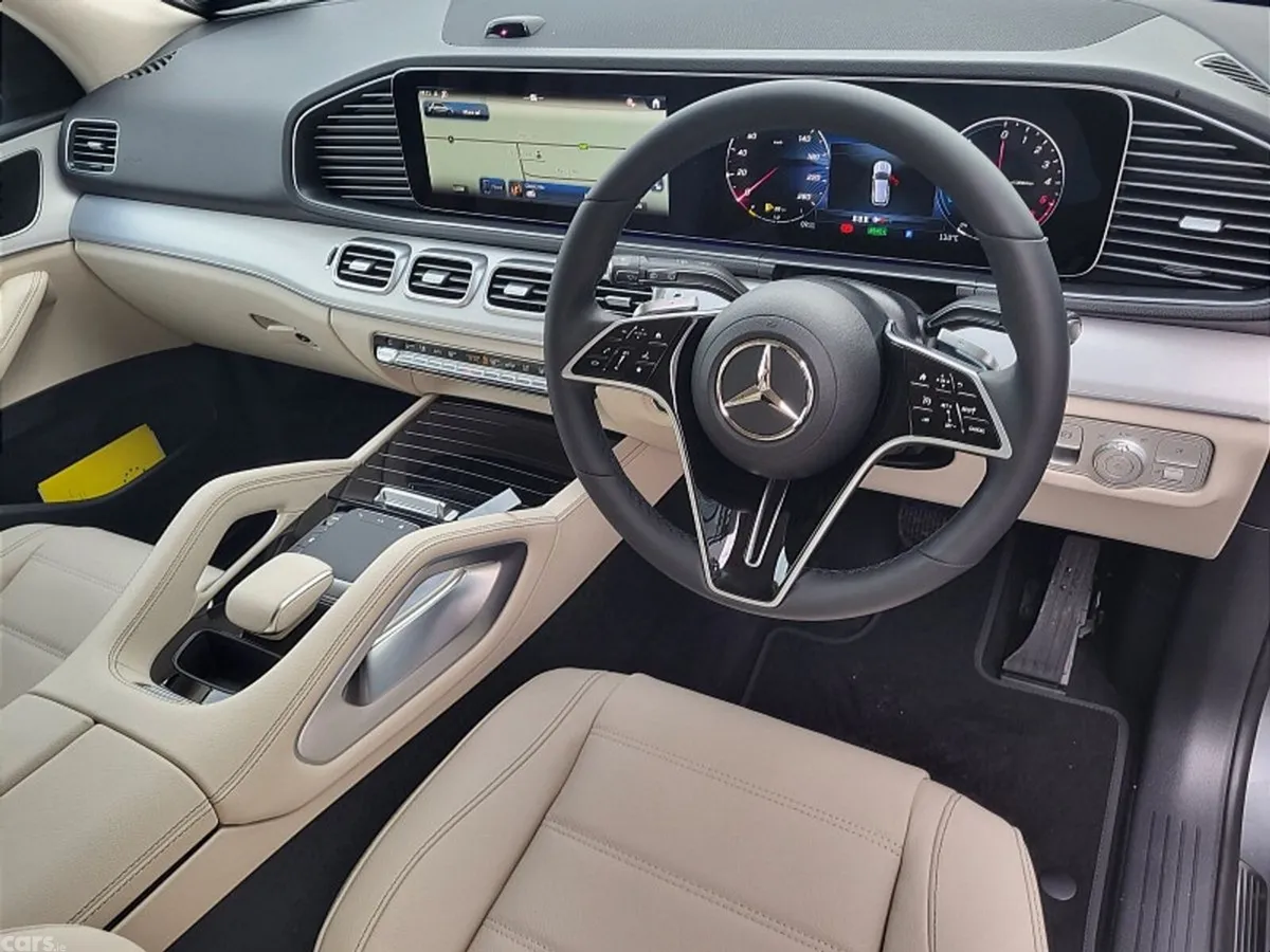 Mercedes-Benz GLE SUV, Diesel Plug-in Hybrid, 2027, Grey