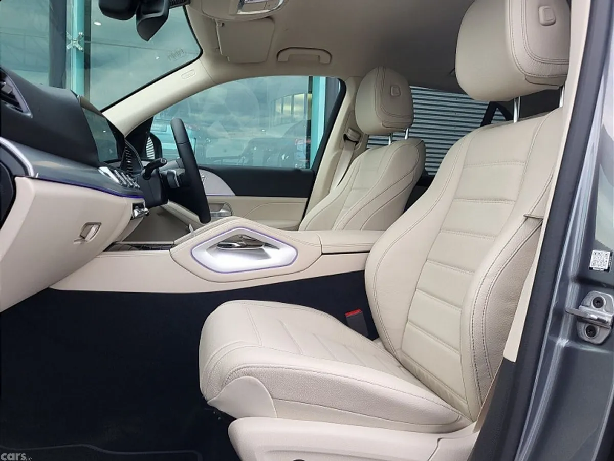 Mercedes-Benz GLE SUV, Diesel Plug-in Hybrid, 2027, Grey
