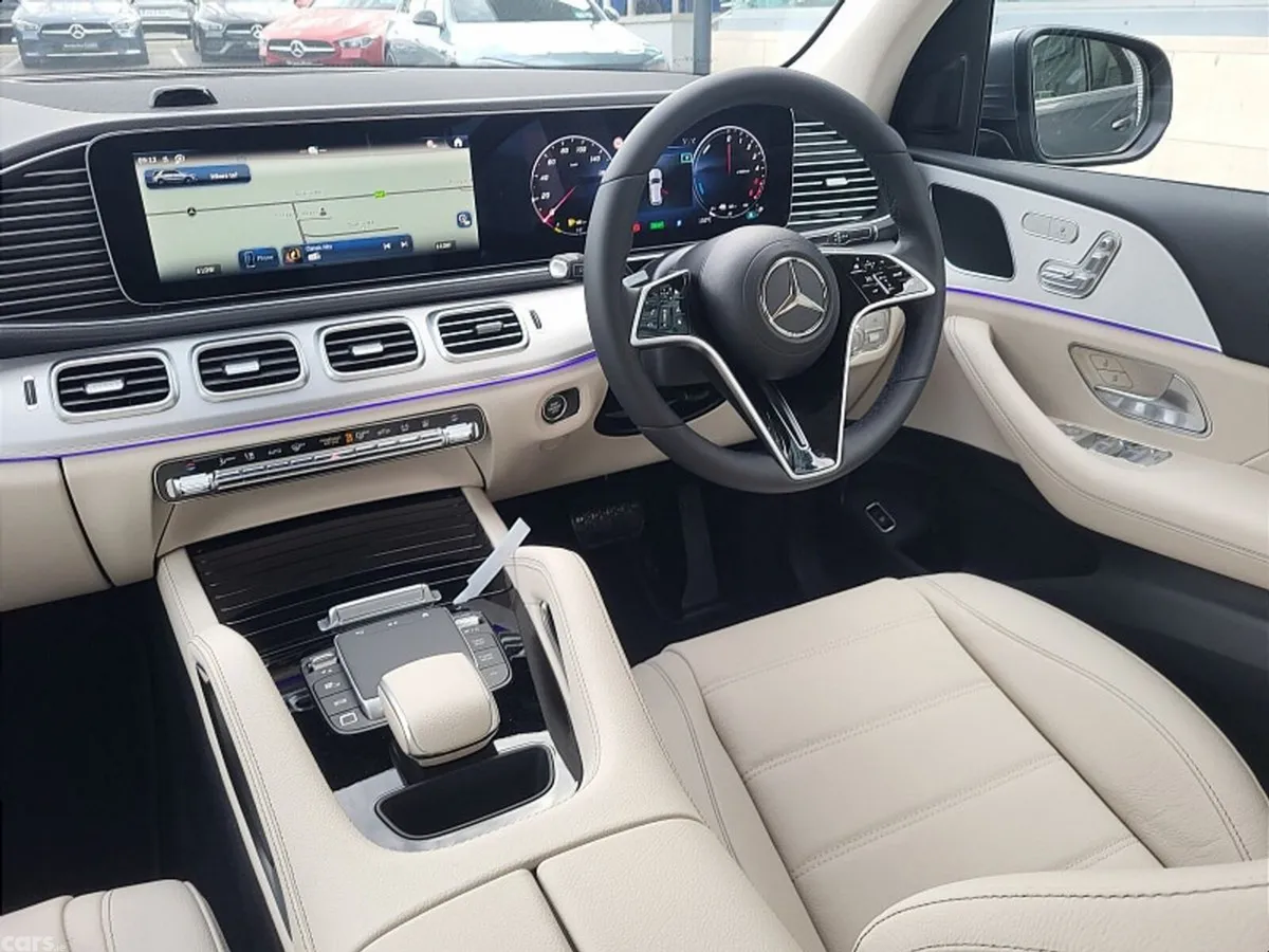 Mercedes-Benz GLE SUV, Diesel Plug-in Hybrid, 2027, Grey