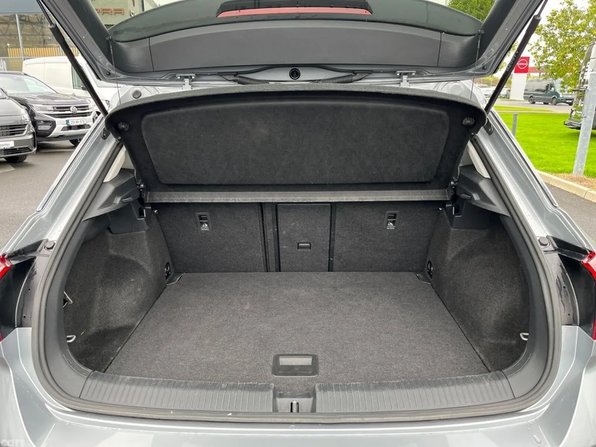 Volkswagen T-Roc SUV, Diesel, 2024, Grey