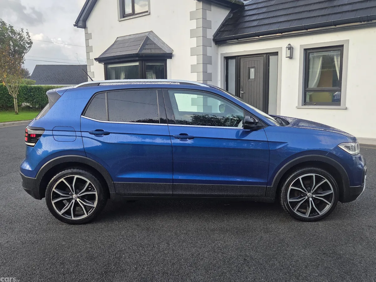 Volkswagen T-Cross Estate/Jeep, Diesel, 2020, Blue