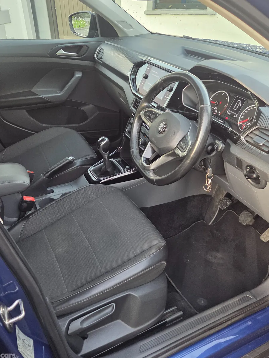 Volkswagen T-Cross Estate/Jeep, Diesel, 2020, Blue