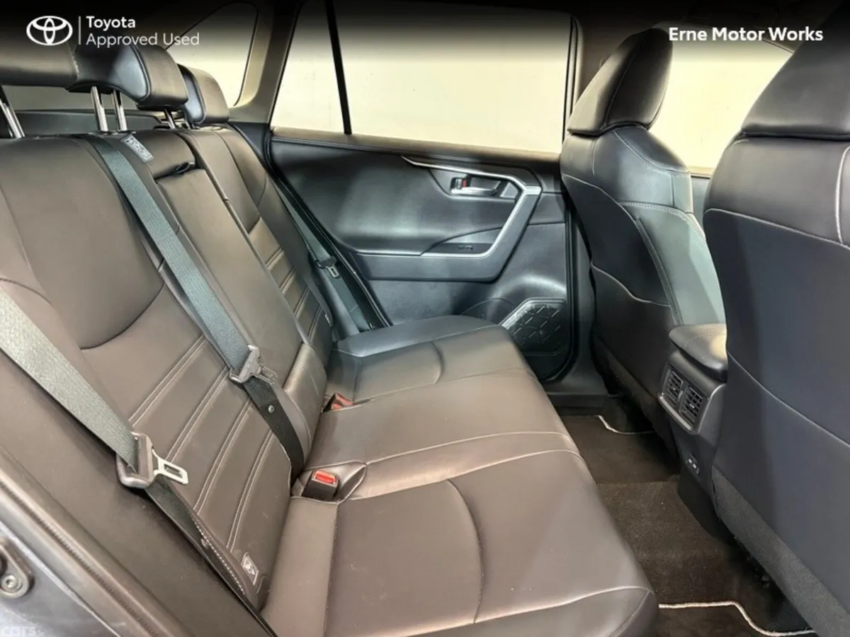 Toyota RAV4 SUV, Petrol Hybrid, 2022, Grey