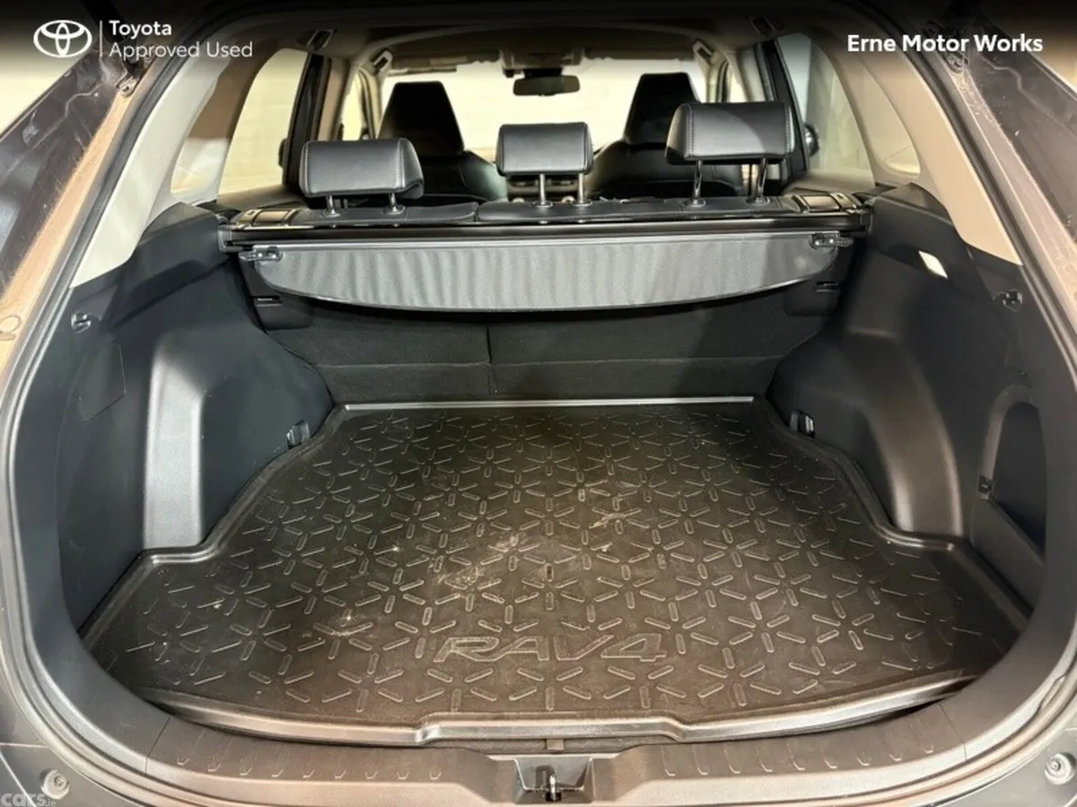 Toyota RAV4 SUV, Petrol Hybrid, 2022, Grey