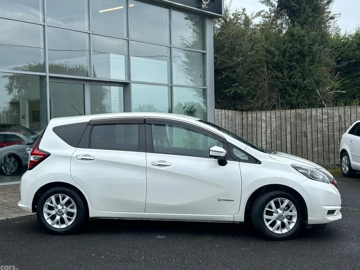 Nissan Note MPV, Petrol Hybrid, 2018, White