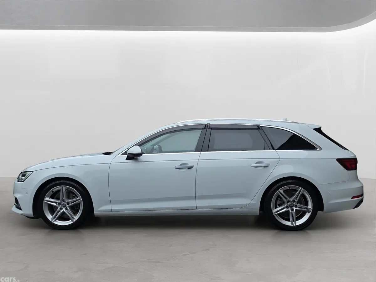 Audi A4 Estate, Petrol, 2020, White