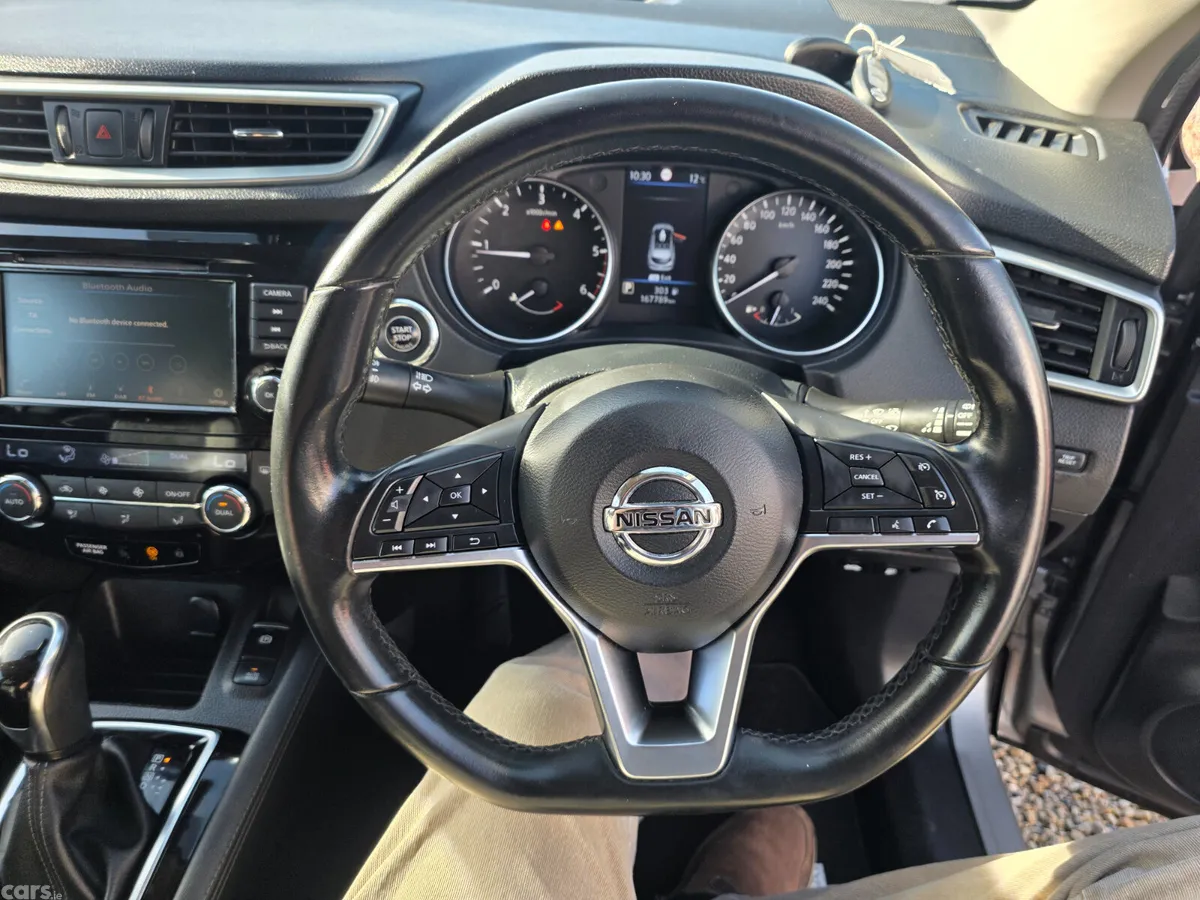 Nissan Qashqai MPV, Diesel, 2020, Grey