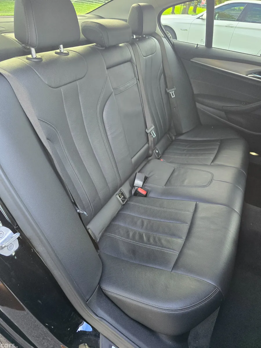 BMW 5-Series Saloon, Diesel, 2019, Black
