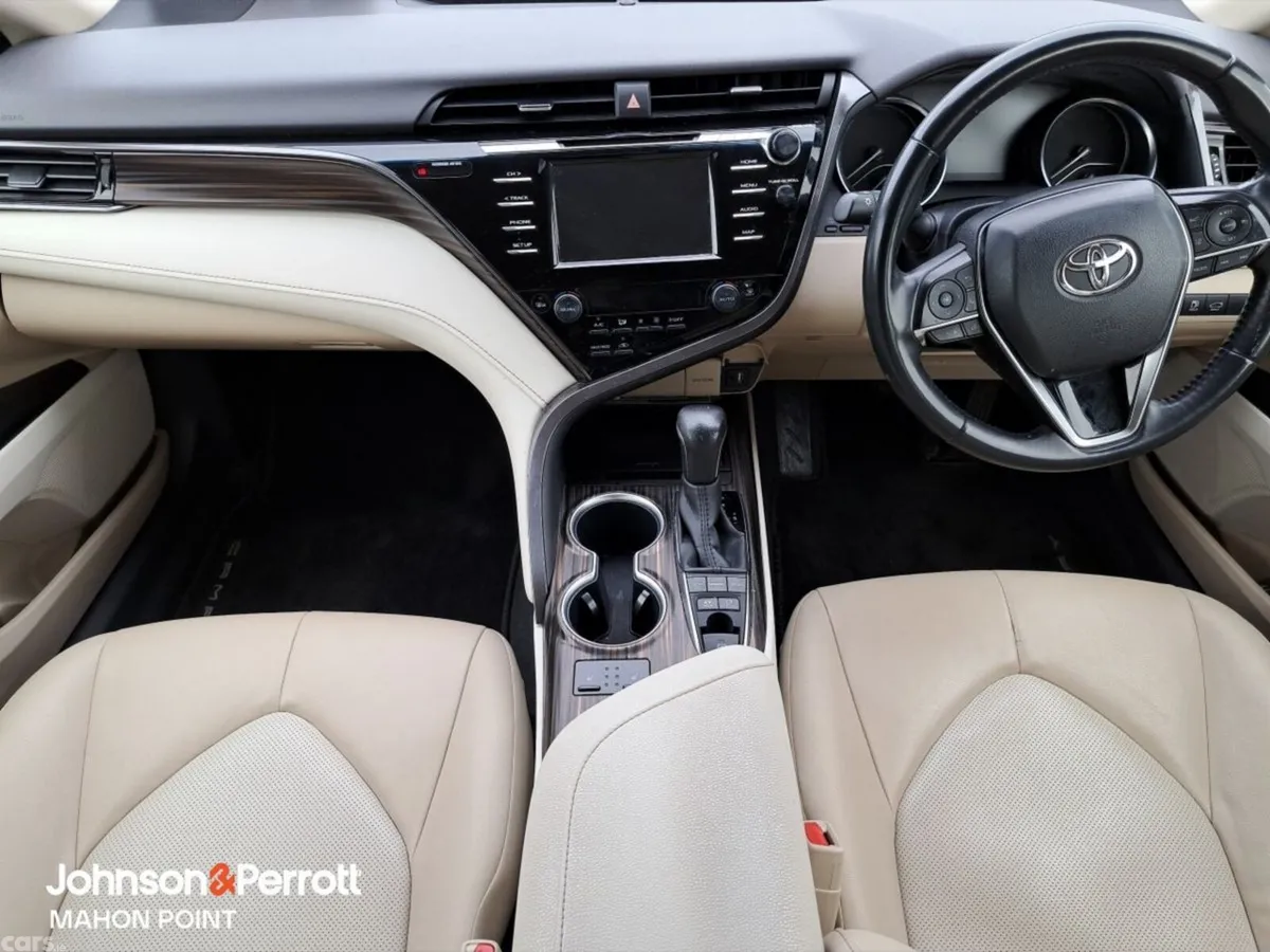 Toyota Camry Saloon, Petrol Hybrid, 2021, Red
