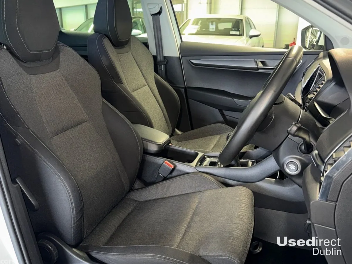 Skoda Karoq SUV, Petrol, 2019, White
