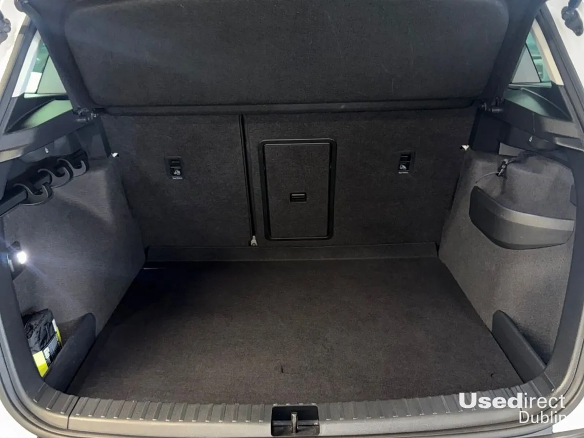 Skoda Karoq SUV, Petrol, 2019, White