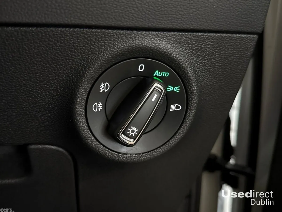 Skoda Karoq SUV, Petrol, 2019, White