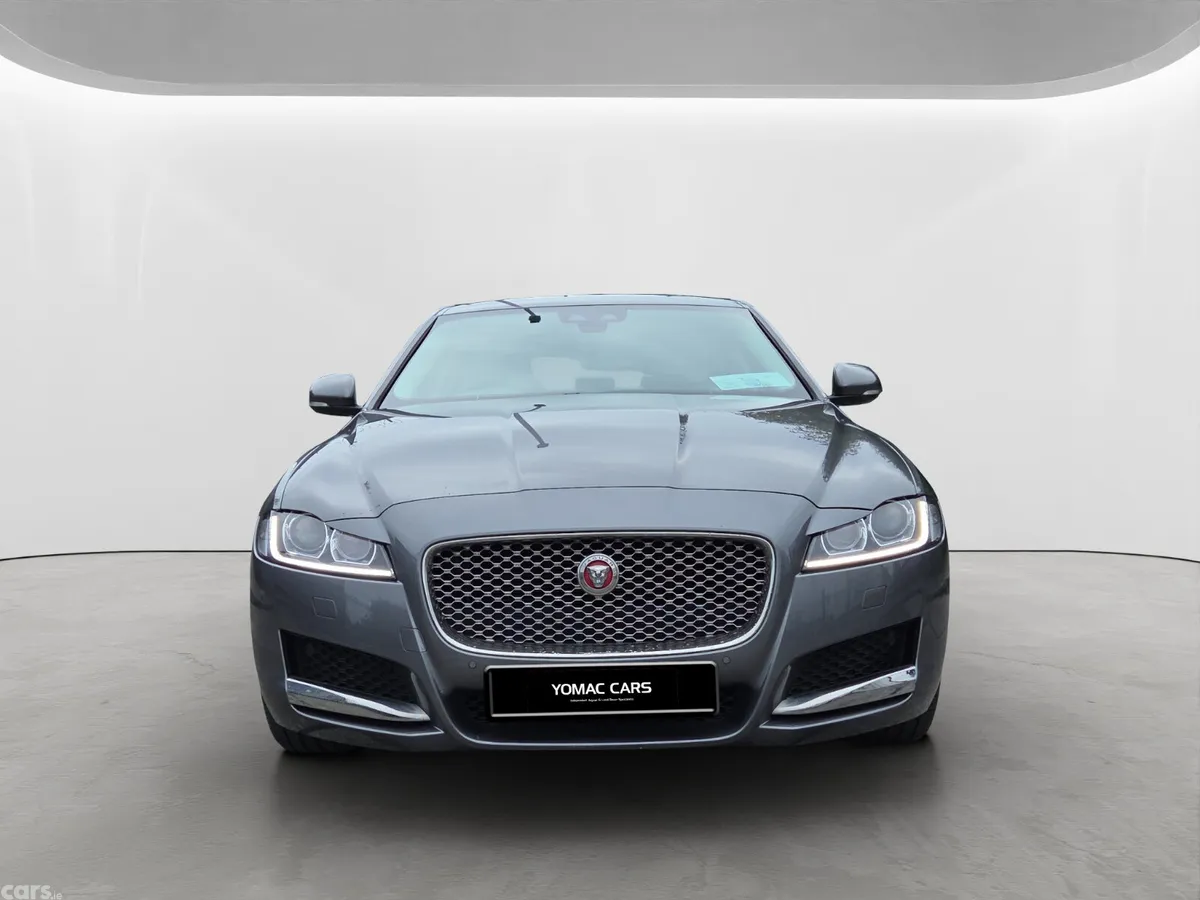Jaguar XF Saloon, Diesel, 2017, Grey