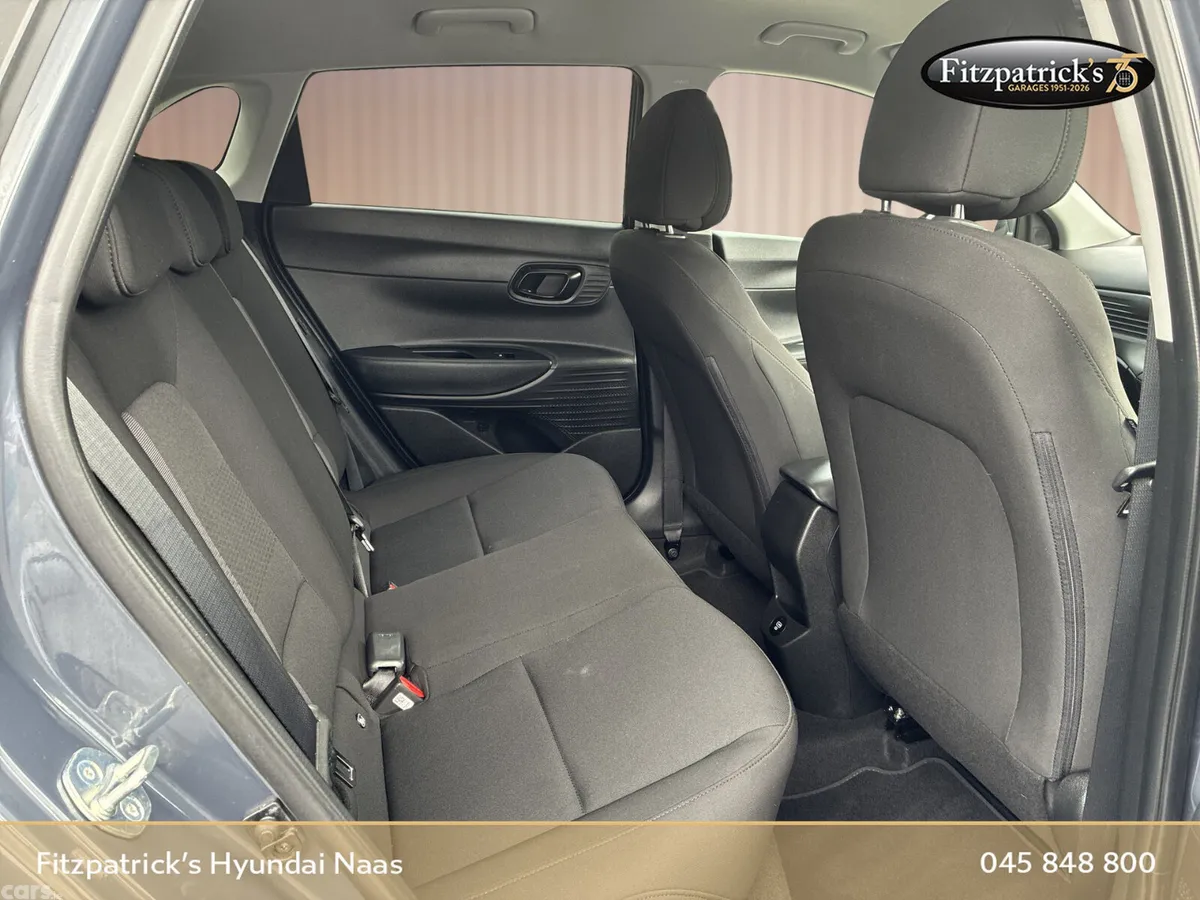 Hyundai i20 Hatchback, Petrol, 2024, Grey