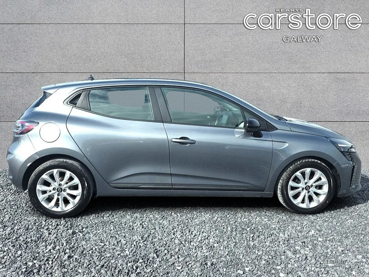 Renault Clio Hatchback, Petrol, 2024, Grey