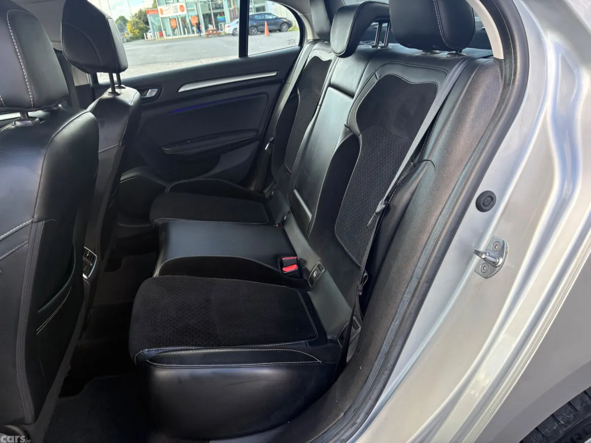 Renault Megane Saloon, Diesel, 2017, Grey