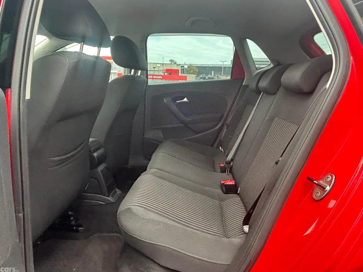 Volkswagen Polo Hatchback, Petrol, 2012, Red