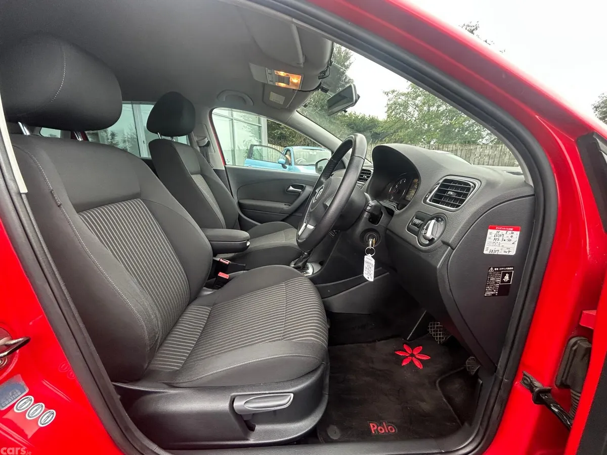 Volkswagen Polo Hatchback, Petrol, 2012, Red