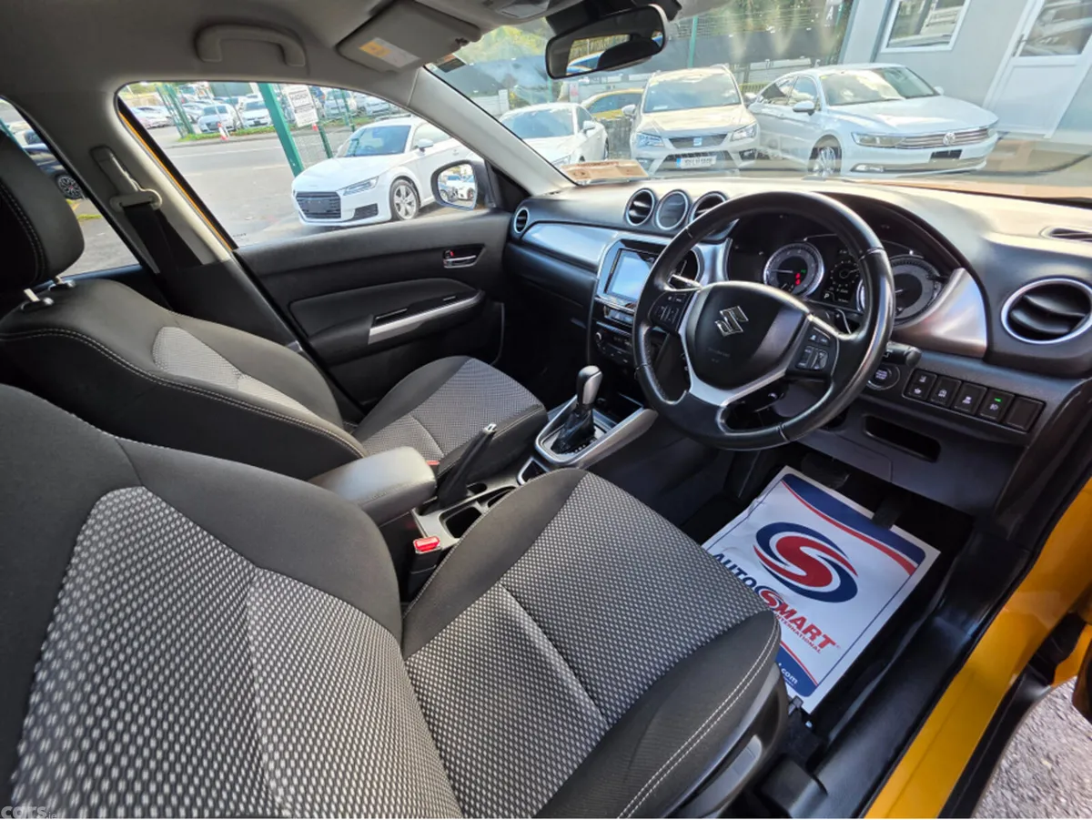 Suzuki Vitara SUV, Petrol, 2021, Gold