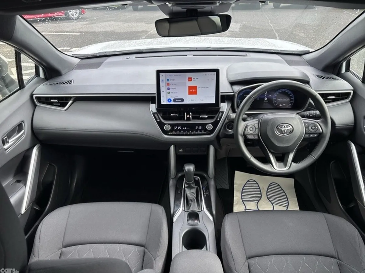 Toyota Corolla Cross SUV, Petrol Hybrid, 2023, White