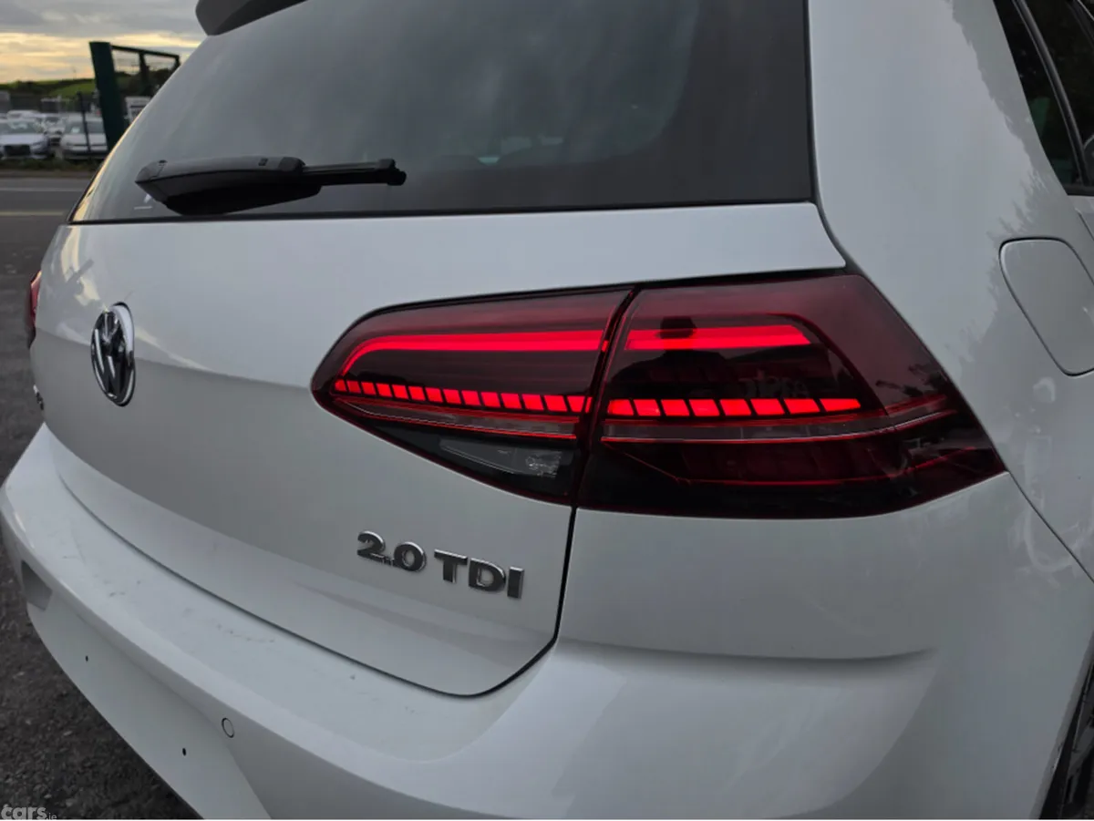 Volkswagen Golf Hatchback, Diesel, 2019, White