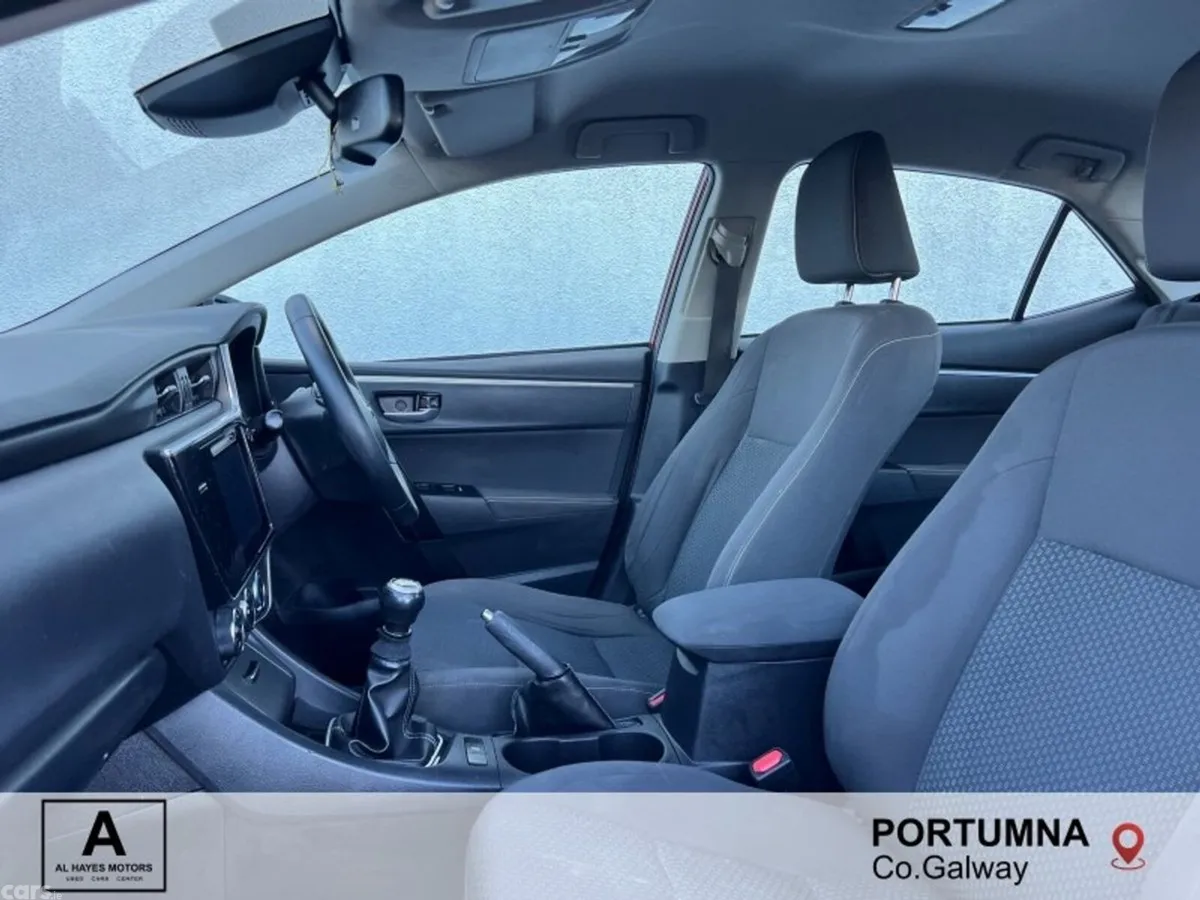 Toyota Corolla Saloon, Diesel, 2018, Red