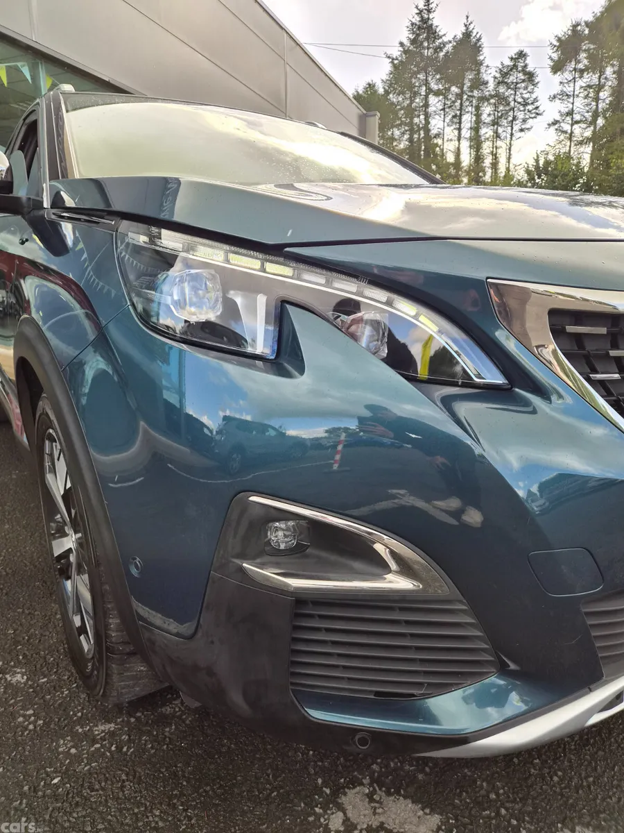 Peugeot 5008 MPV, Diesel, 2018, Blue