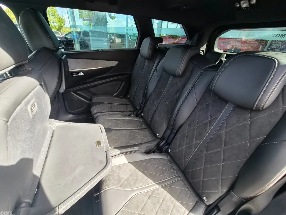 Peugeot 5008 MPV, Diesel, 2018, Blue