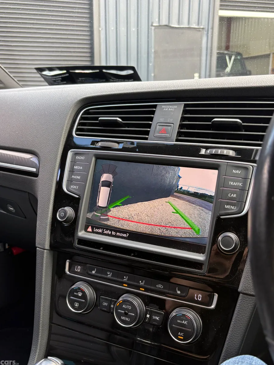 Volkswagen Golf Estate, Petrol, 2015, Black