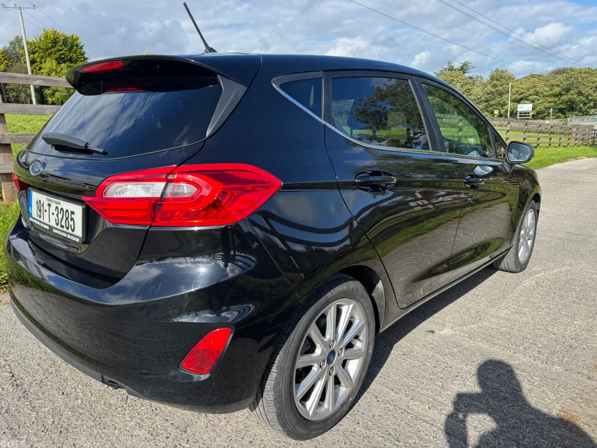 Ford Fiesta Hatchback, Diesel, 2019, Black