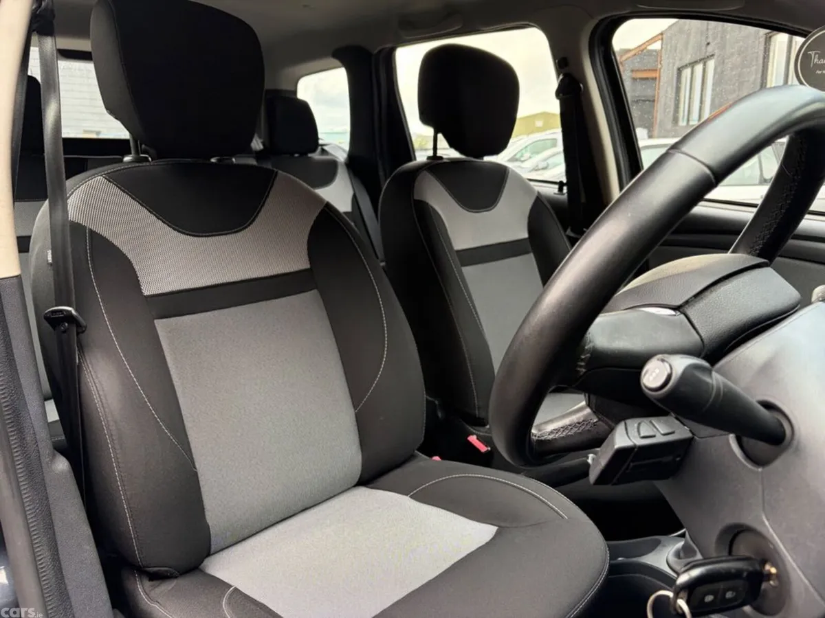 Dacia Duster SUV, Diesel, 2018, Grey