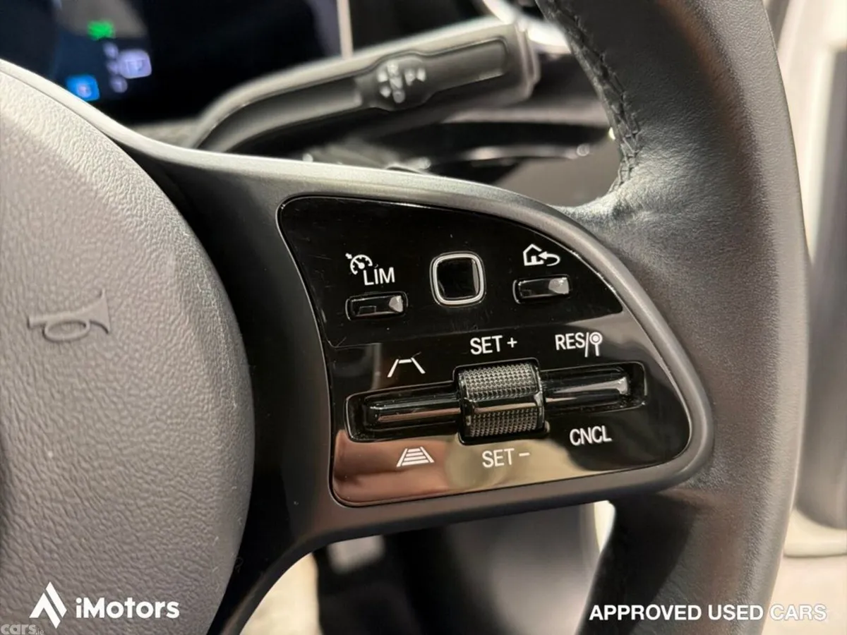 Mercedes-Benz A-Class Hatchback, Petrol, 2019, White
