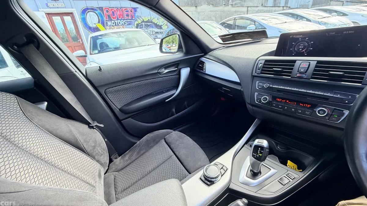 BMW 1-Series Hatchback, Petrol, 2014, Black