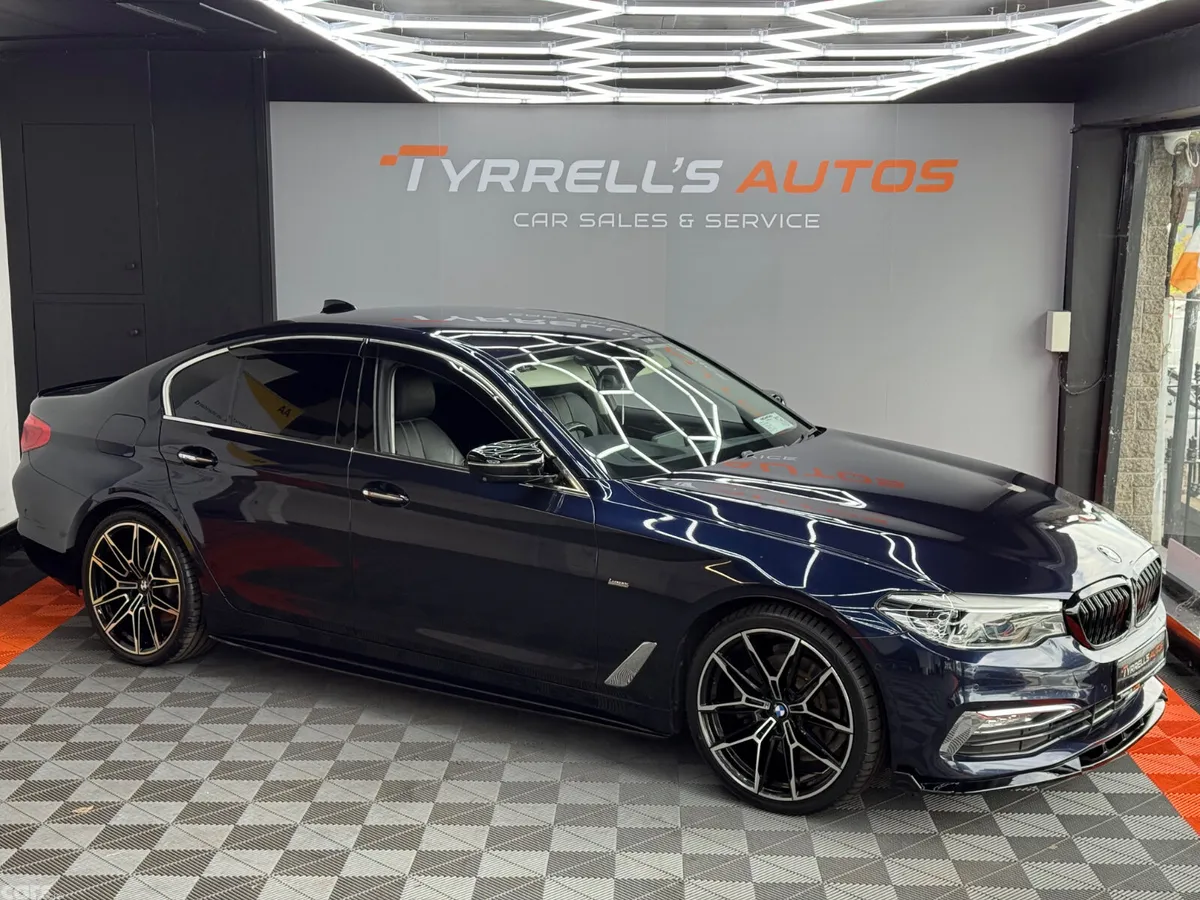 BMW 5-Series Saloon, Diesel, 2018, Blue
