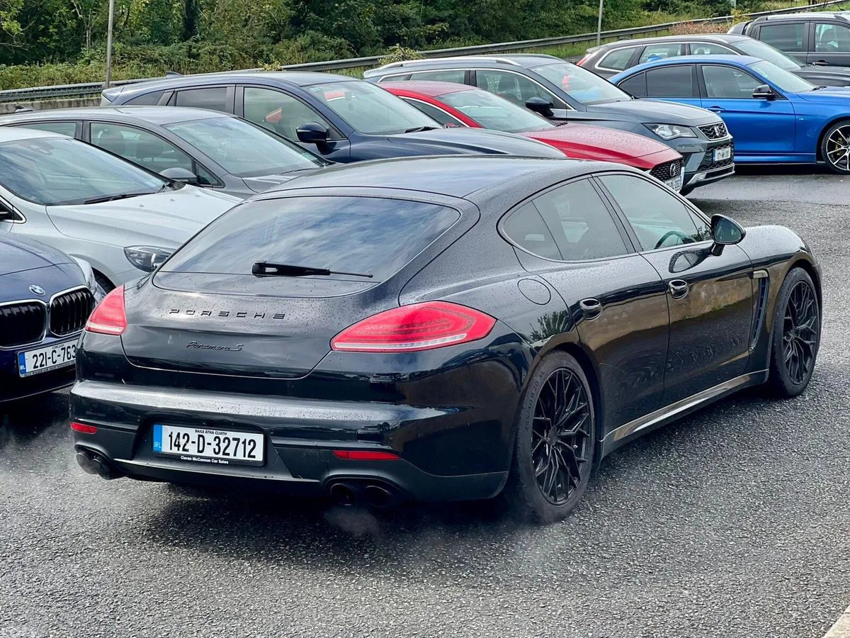 Porsche Panamera Hatchback, Petrol Plug-in Hybrid, 2014, Black