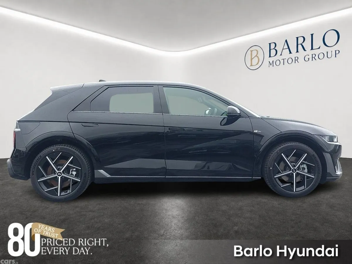 Hyundai IONIQ 5 MPV, Electric, 2026, Black