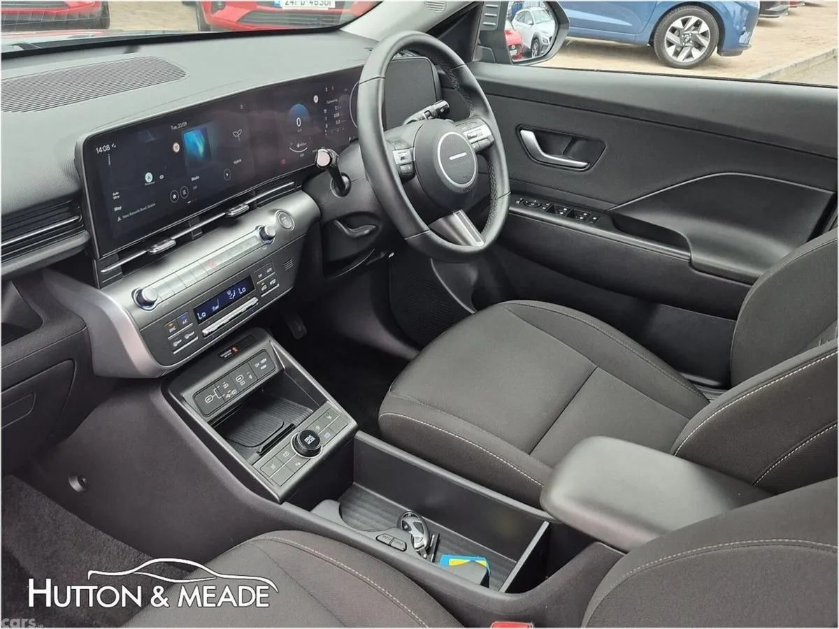 Hyundai KONA SUV, Petrol Hybrid, 2026, Grey